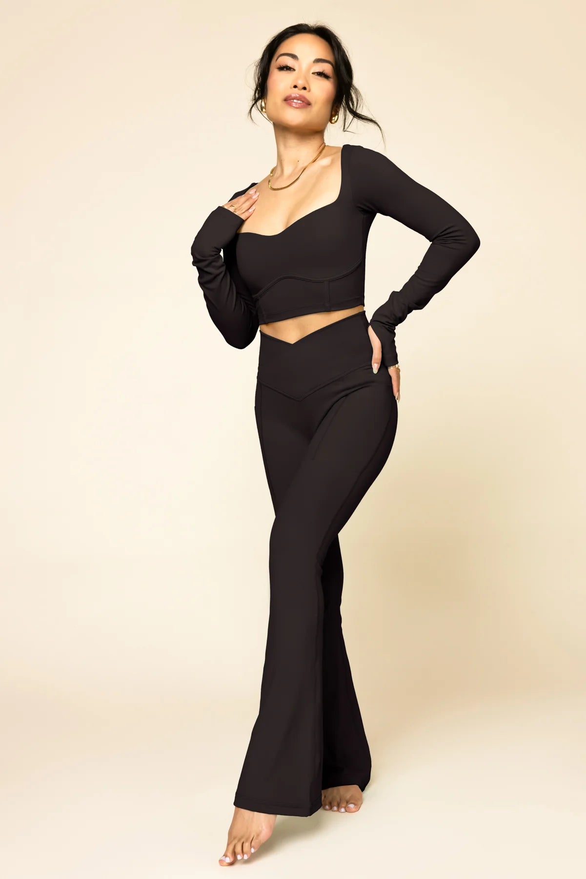 Crisscross Hourglass® Flared Legging with Pockets - Black