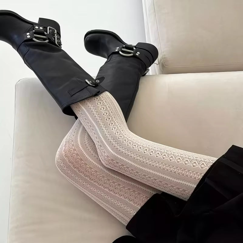 1 Pair Lolita Vintage Tights Women Fashion Hollow Out Pantyhose Sculpted Mesh Women Stockings for Dress 2025 Spring Legging